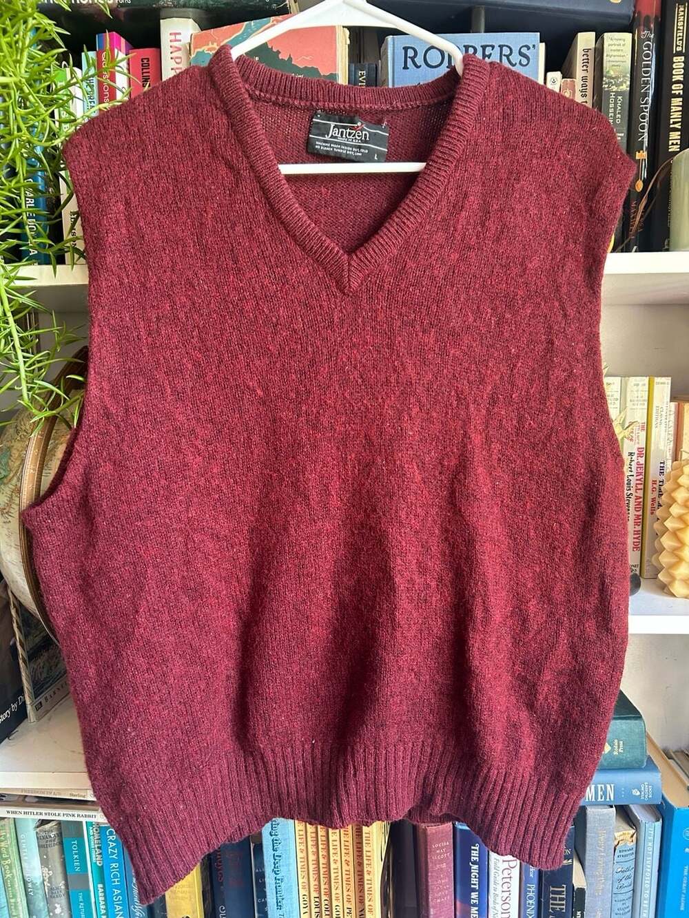 Jantzen V-Neck Sweater Vest Size L Burgundy Red Made in USA